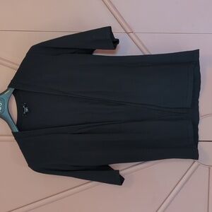 Le Chatéau - Black Cardigan - L